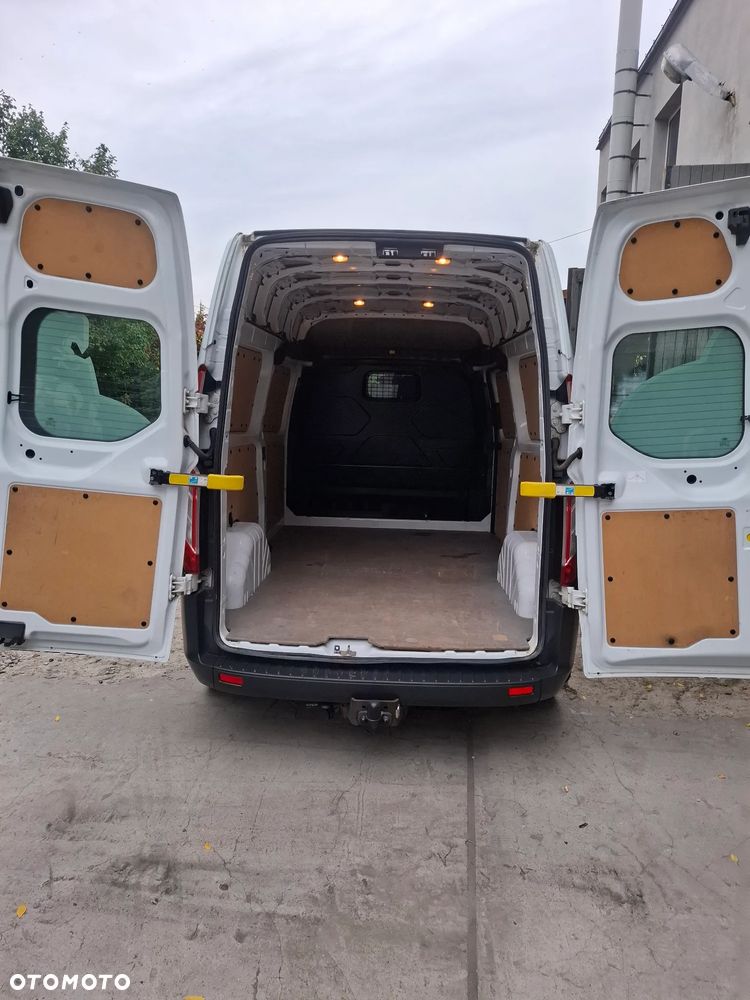 Ford TRANSIT CUSTOM - 20