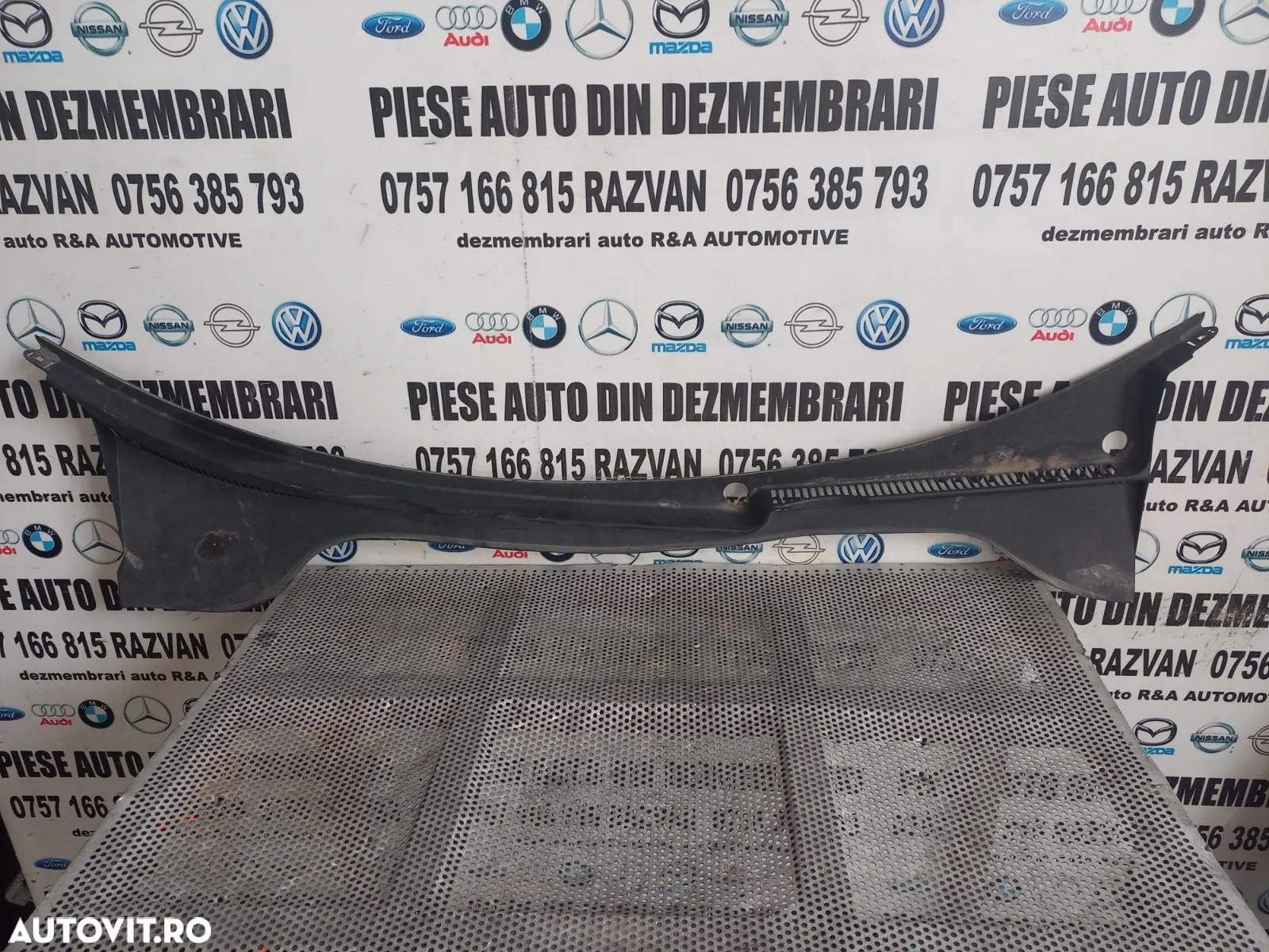Grila Stergatoare Vw Golf 5 Combi Variant Break Jetta Volan Stanga Europa - 2