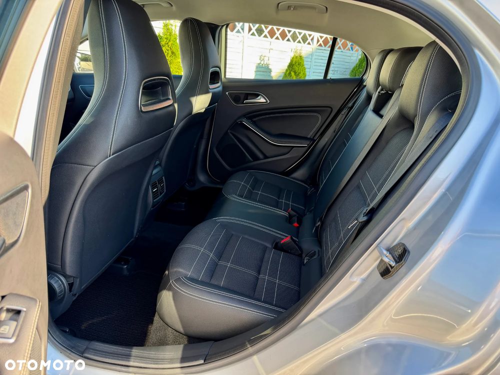 Mercedes-Benz GLA 180 (CDI) d 7G-DCT Style - 17