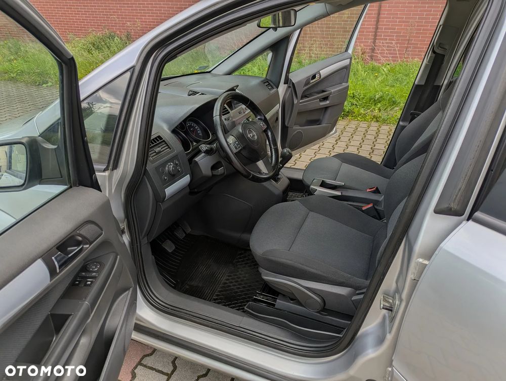 Opel Zafira 1.9 CDTI Sport - 6