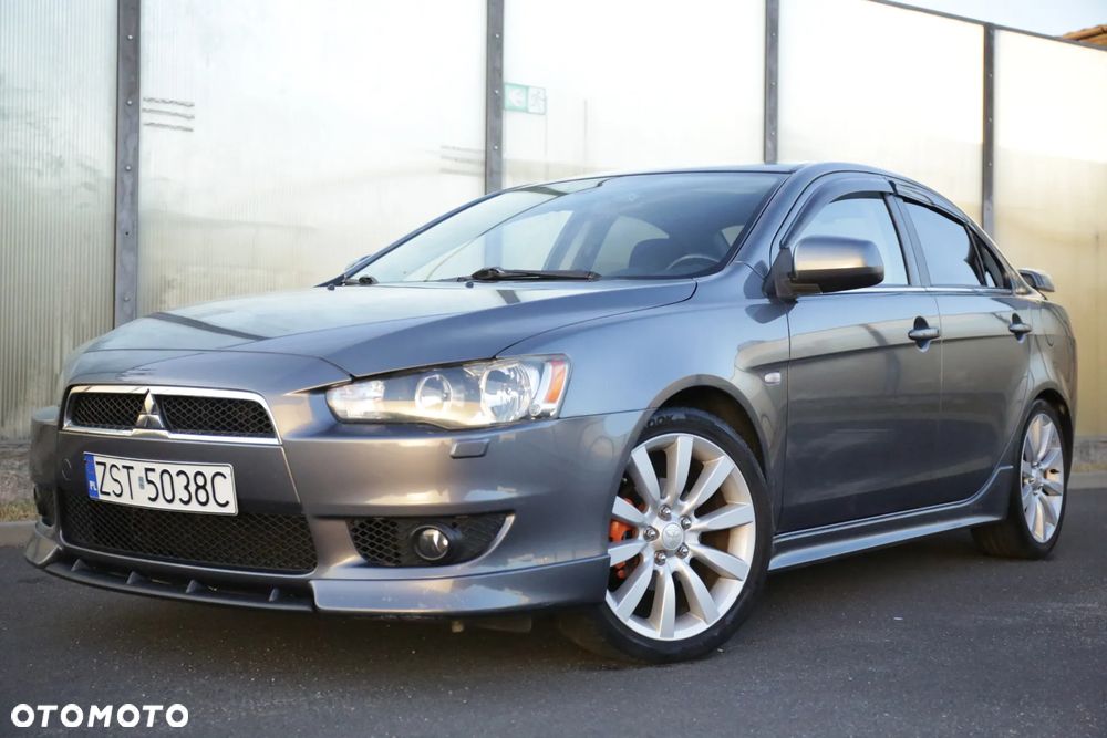 Mitsubishi Lancer 1.8 Intense - 1