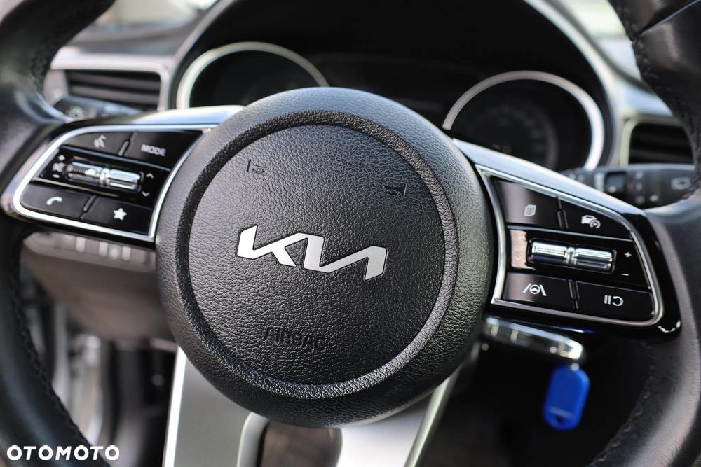 Kia Ceed 1.5 T-GDI M - 28