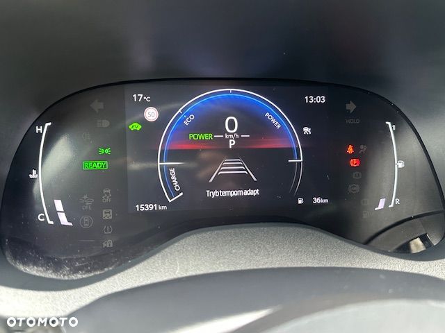 Toyota Yaris Cross 130 1.5 VVT-i Team Deutschland - 24