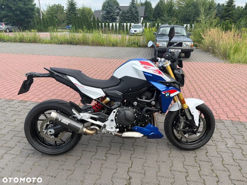 BMW F - 5