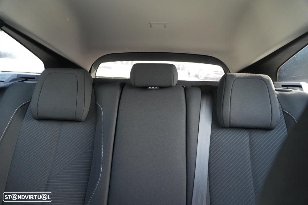 Peugeot 308 SW - 10
