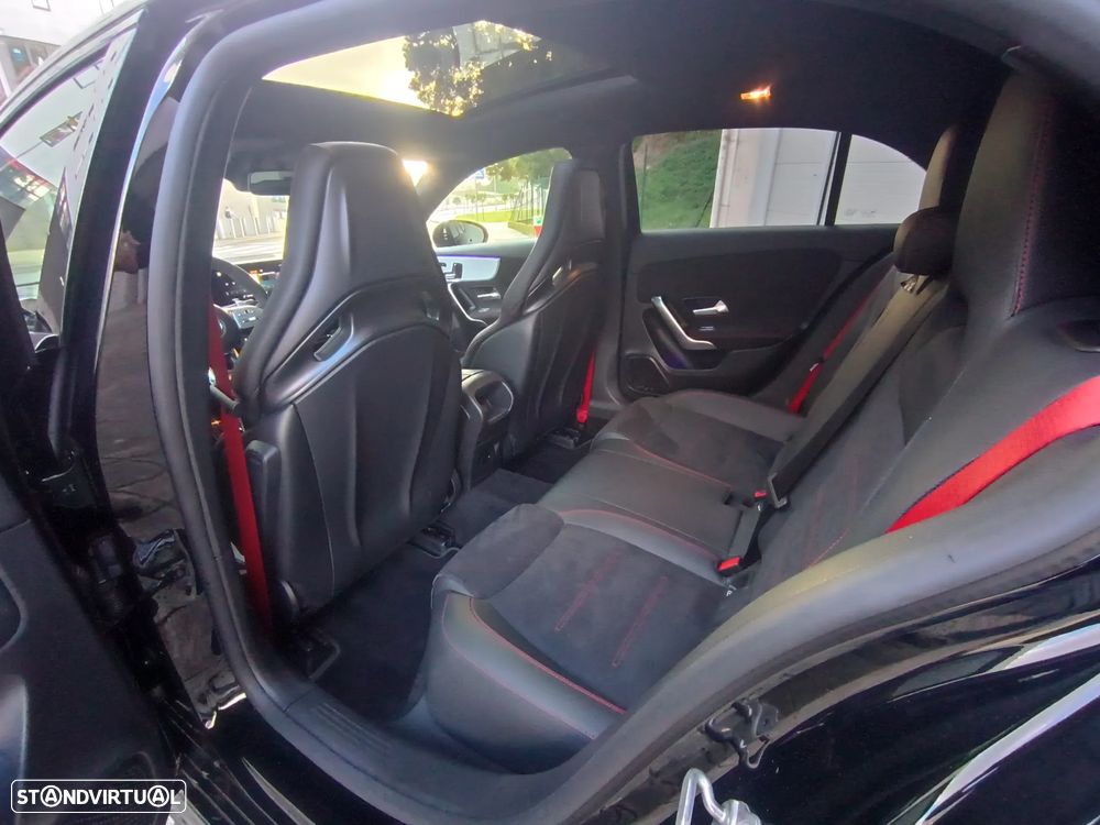 Mercedes-Benz A 45 AMG S 4Matic+ Speedshift DCT 8G Street Style Edition - 32