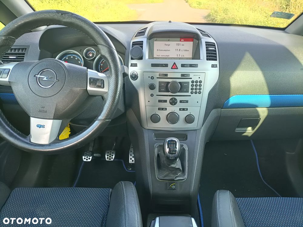Opel Zafira - 7