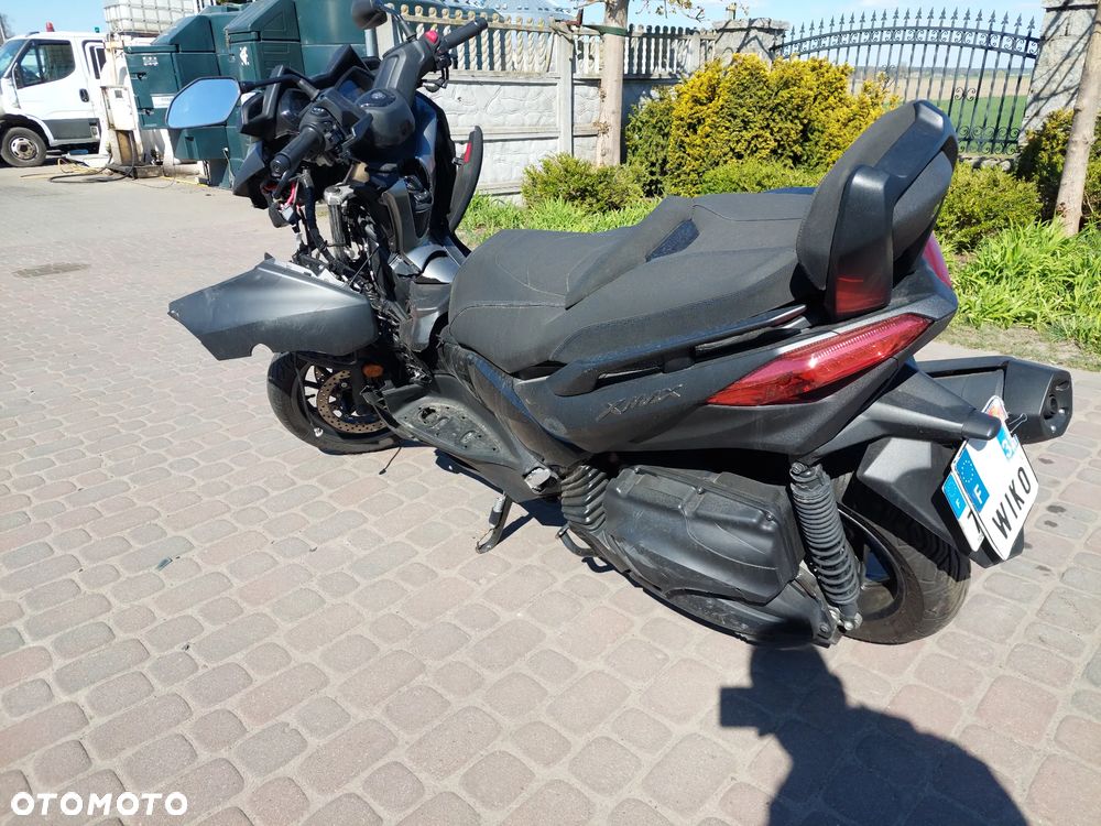 Yamaha X-max - 3