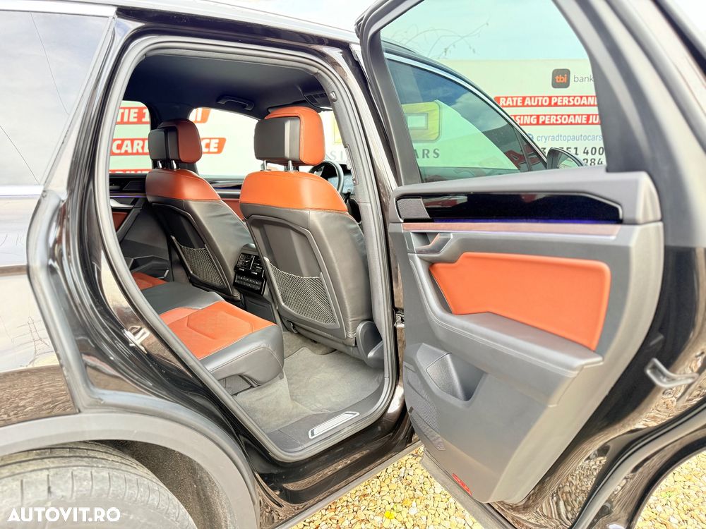 Volkswagen Touareg V6 TSI 4MOTION Elegance - 16