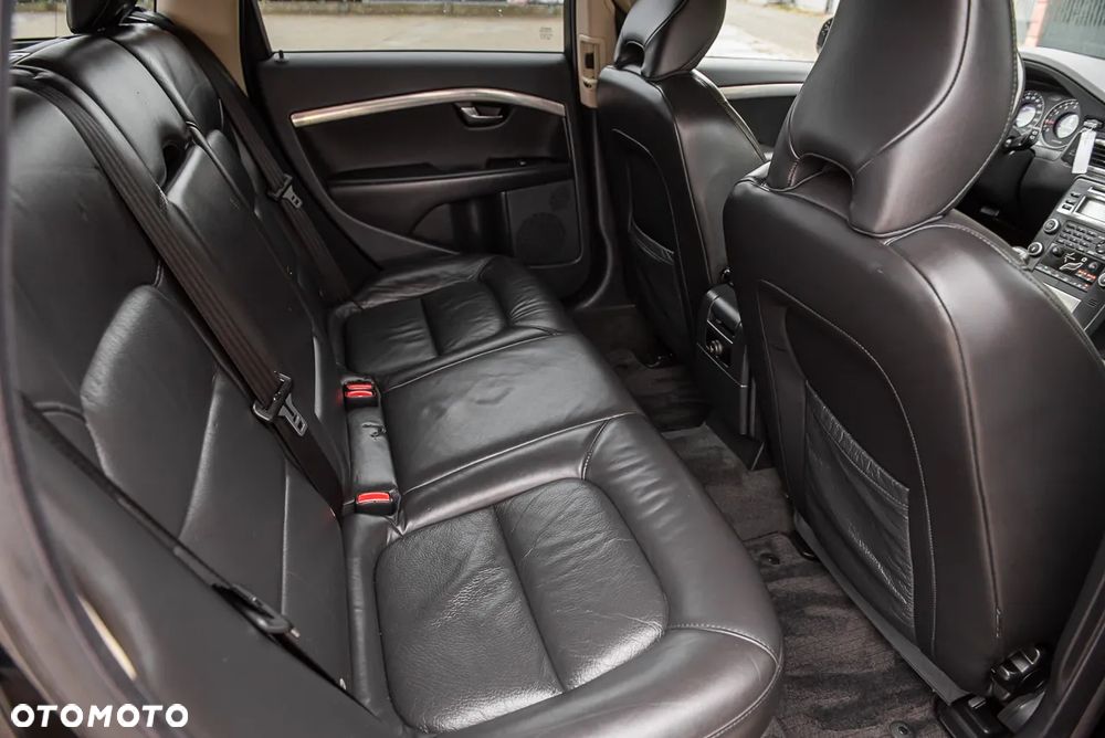 Volvo V70 2.0 Momentum - 14