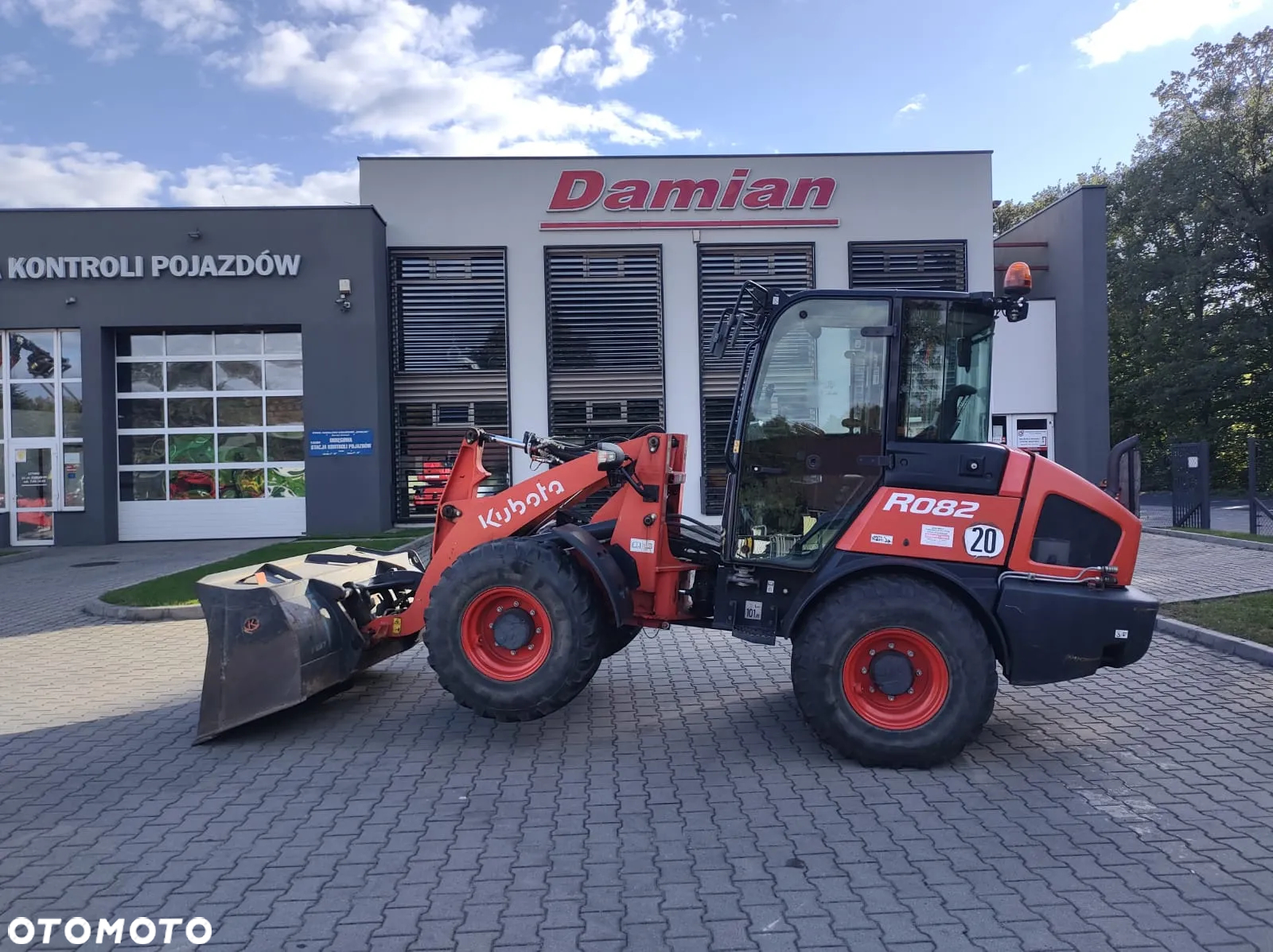 Kubota R082 - 8