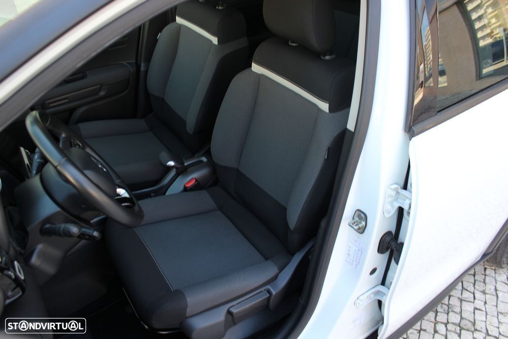 Citroën C3 Aircross 1.2 PureTech Live - 16