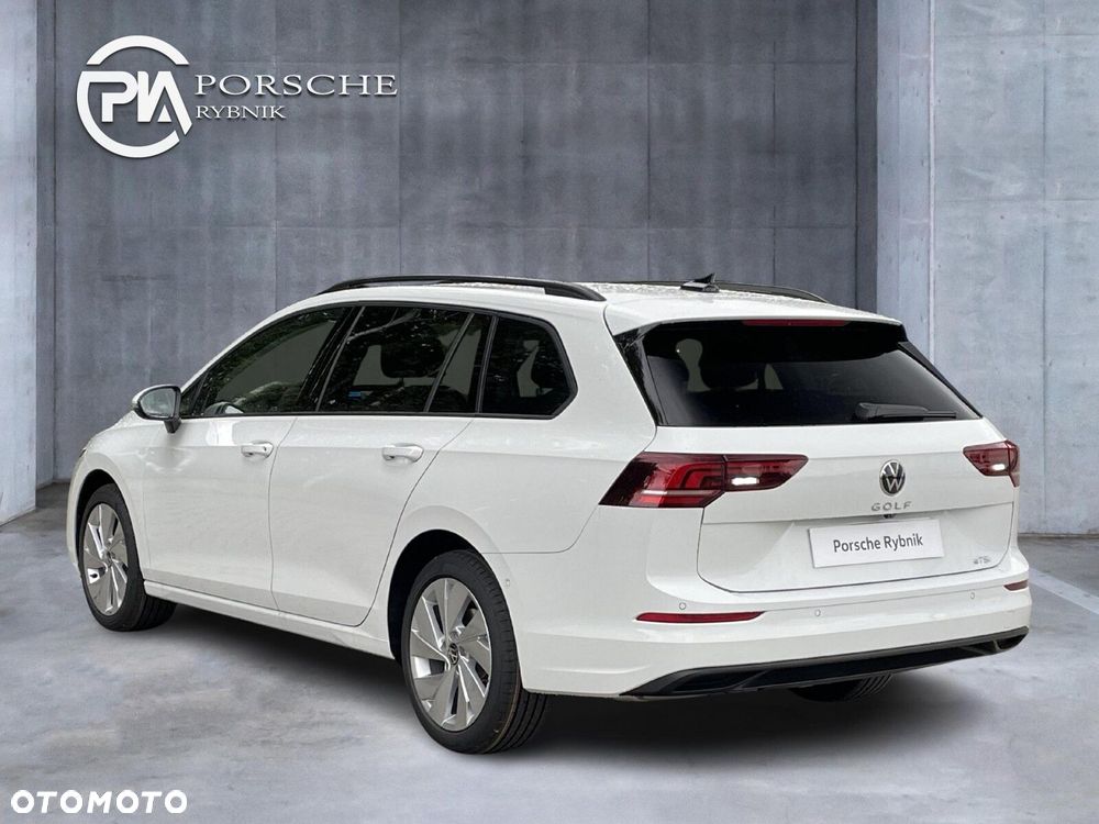 Volkswagen Golf - 3