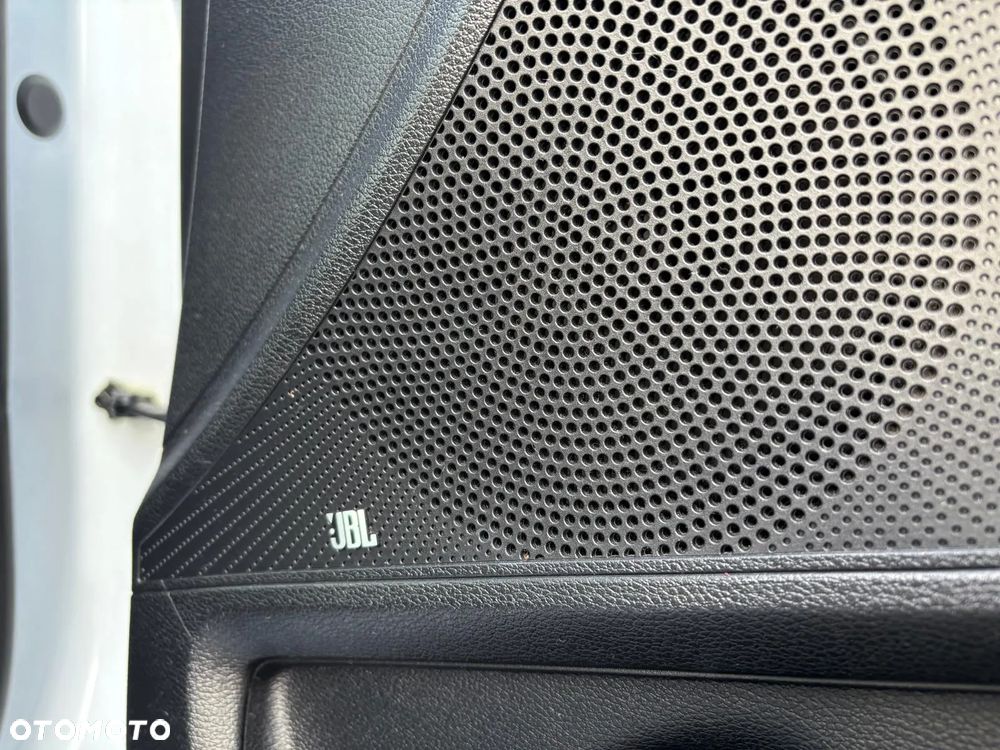 Kia Ceed 1.6 CRDi SCR L Business Line Plus - 14