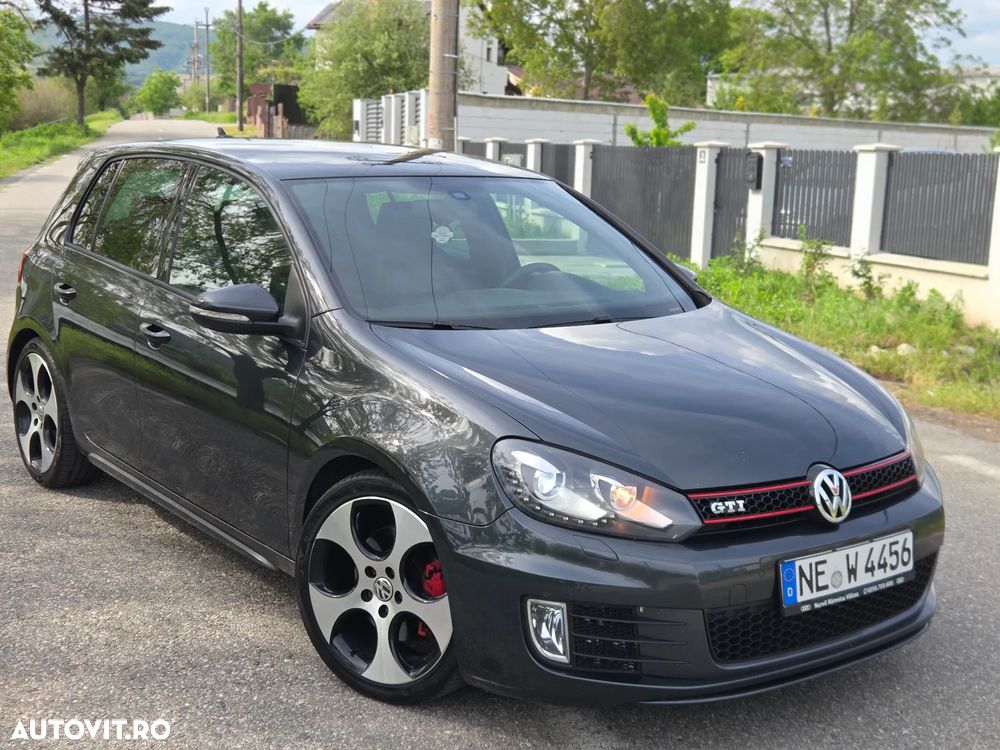 Volkswagen Golf 2.0 GTI - 9