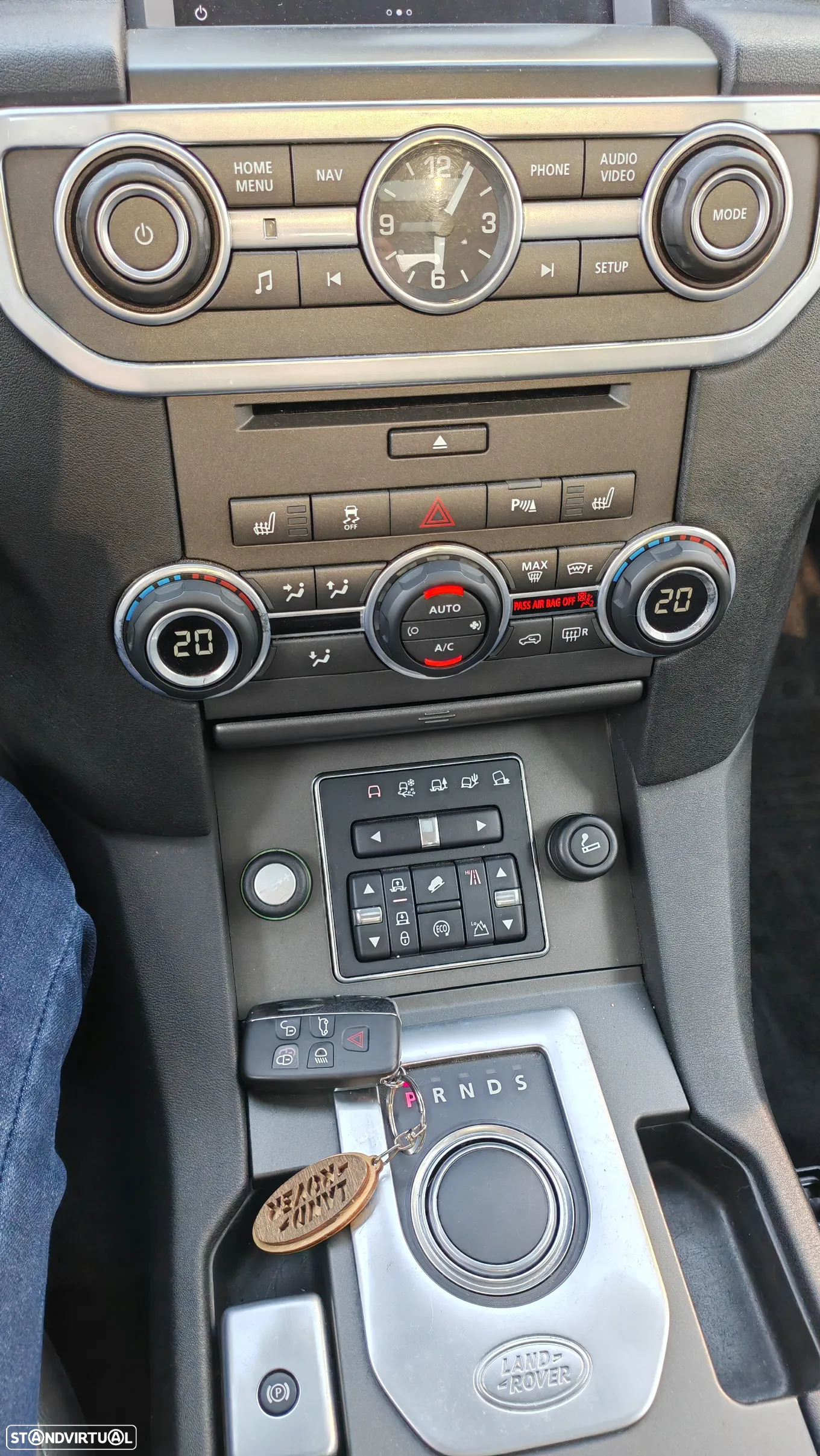 Land Rover Discovery SD V6 Graphite - 7