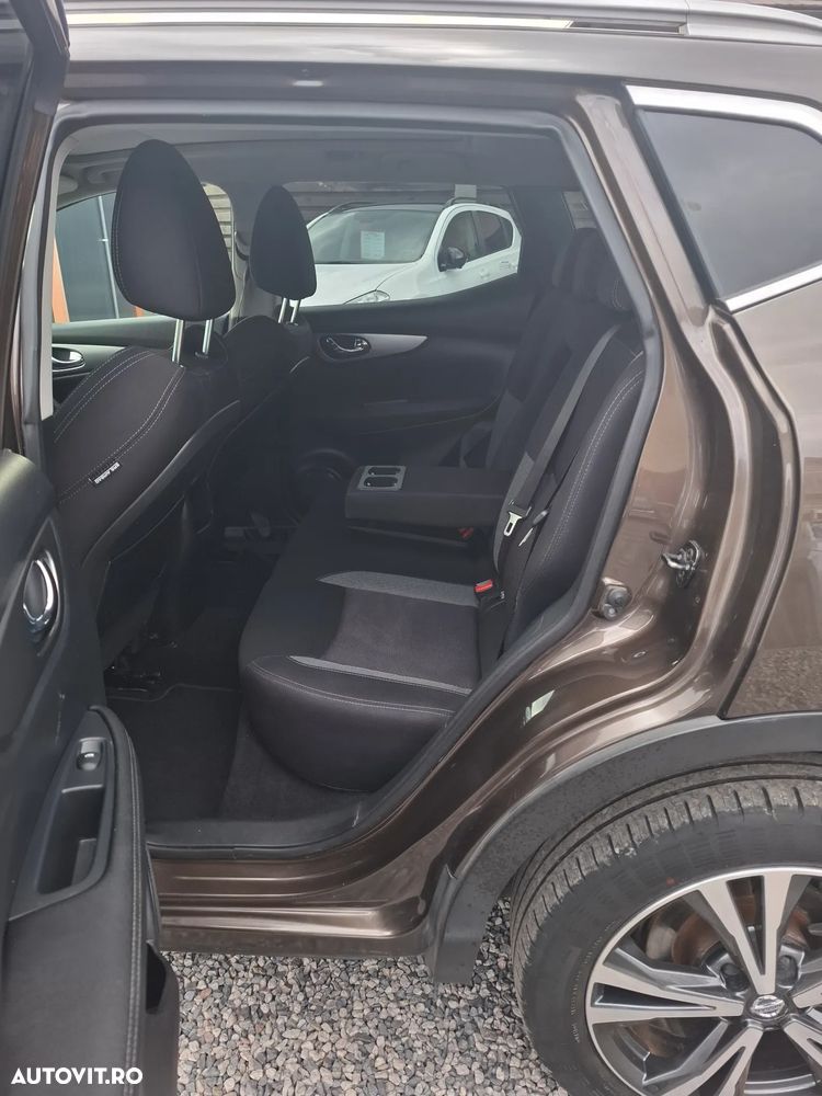 Nissan Qashqai - 12