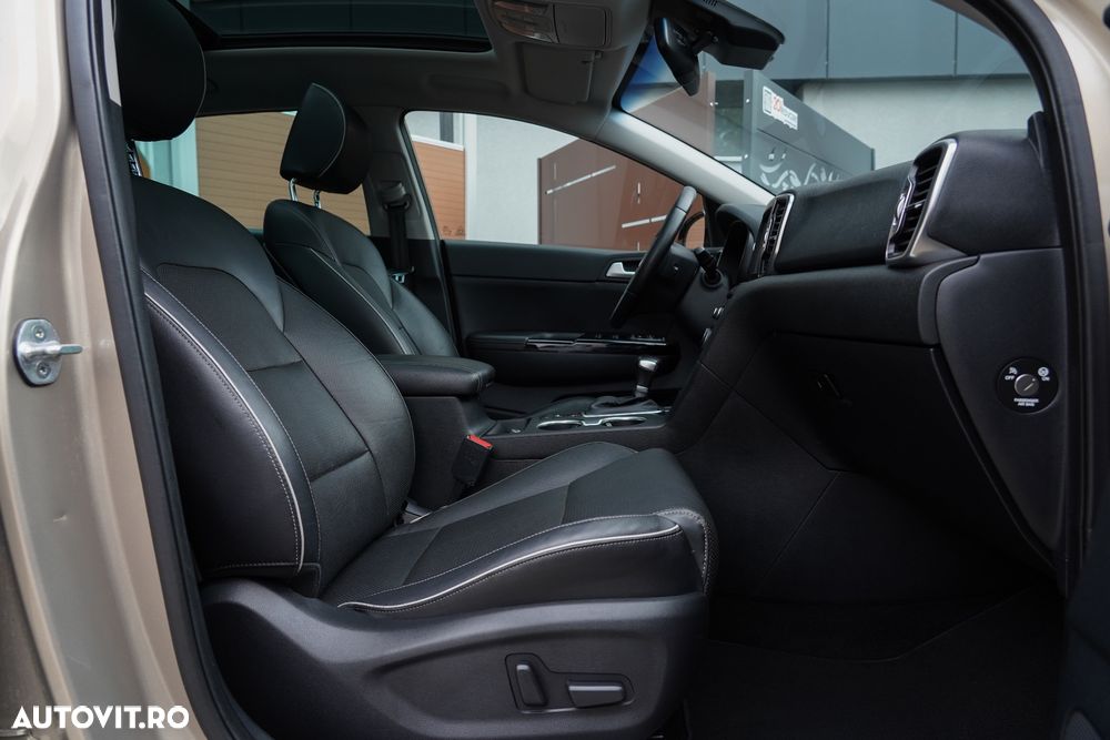 Kia Sportage 2,0 CRDI AWD Aut. Platinum - 13