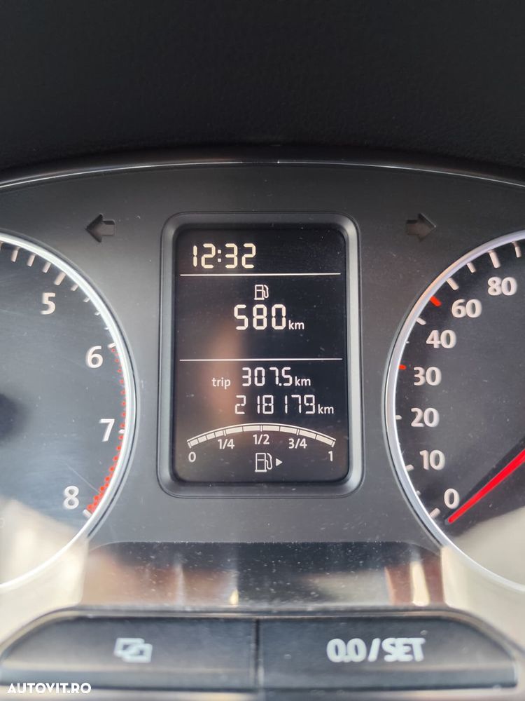 Volkswagen Polo 1.4 Comfortline - 2