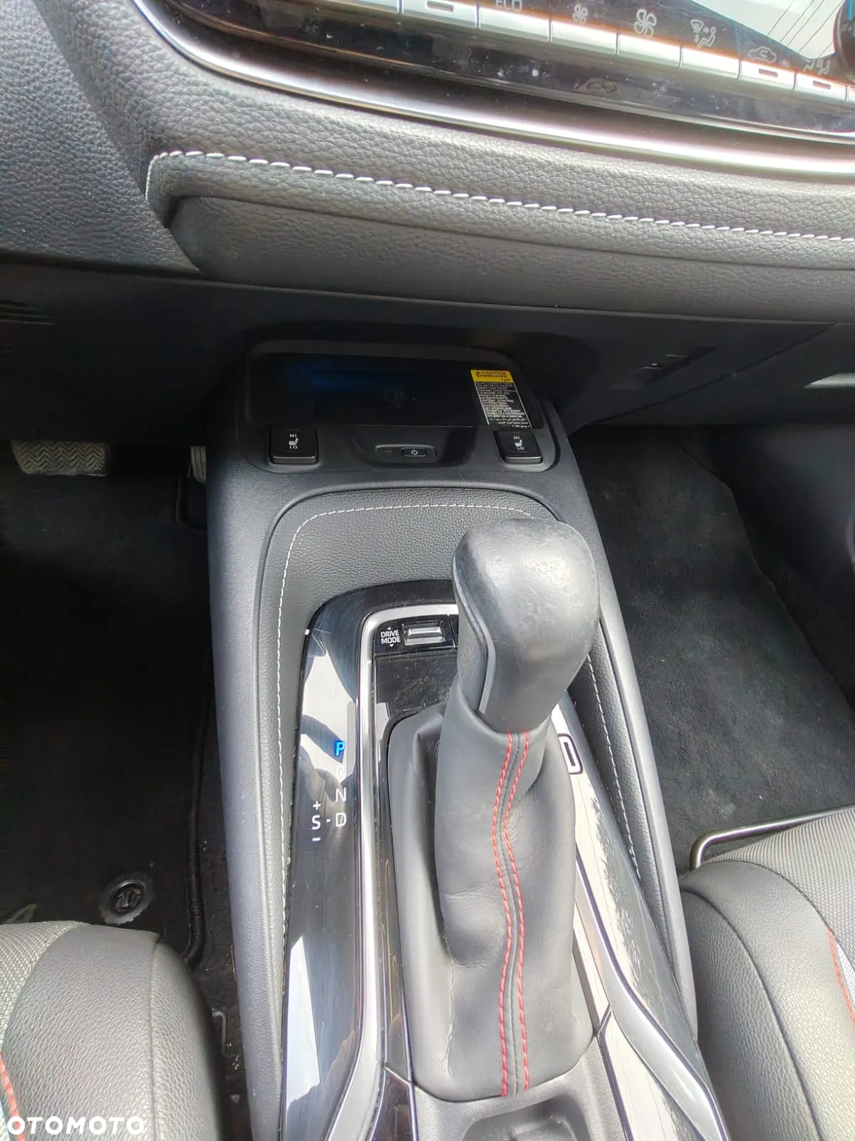 Toyota Corolla 2.0 Hybrid GR Sport - 19