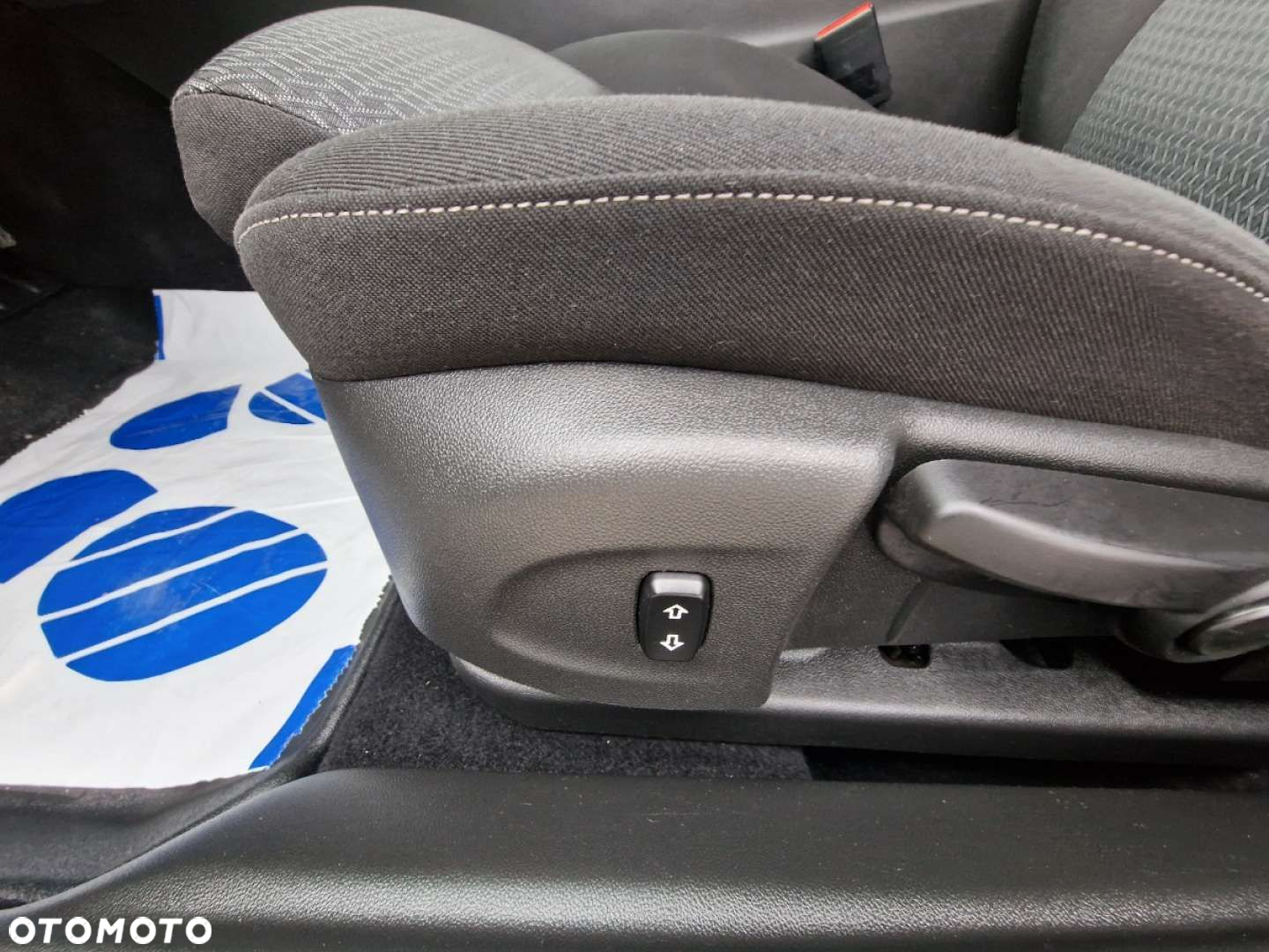 Opel Insignia - 13