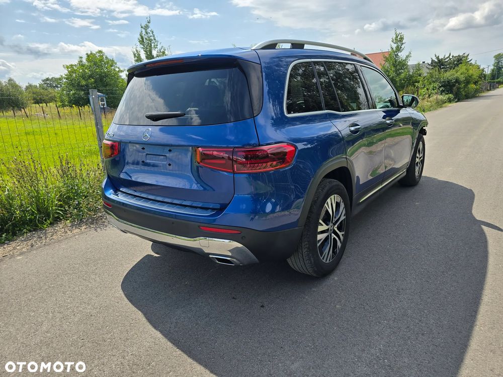 Mercedes-Benz GLB 250 8G-DCT - 7