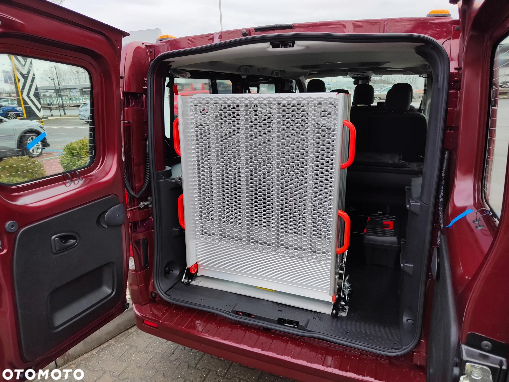Renault Trafic - 6