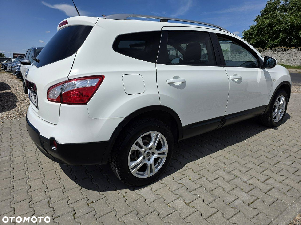 Nissan Qashqai+2 2.0 Tekna - 31