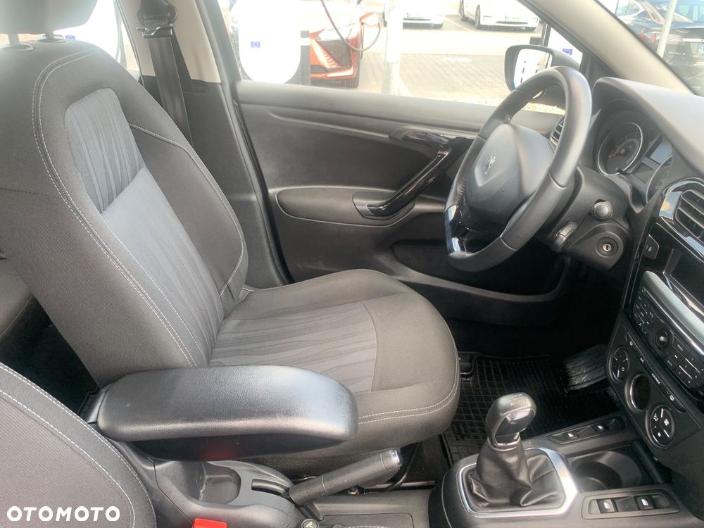 Peugeot 301 1.6 BlueHDi Active - 21