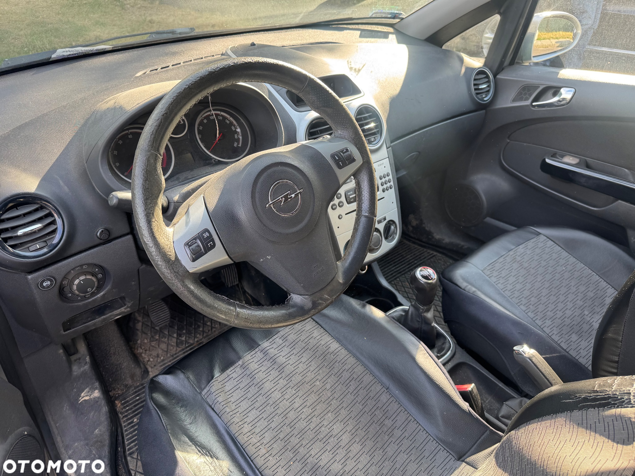 Opel Corsa 1.2 16V Sport - 5
