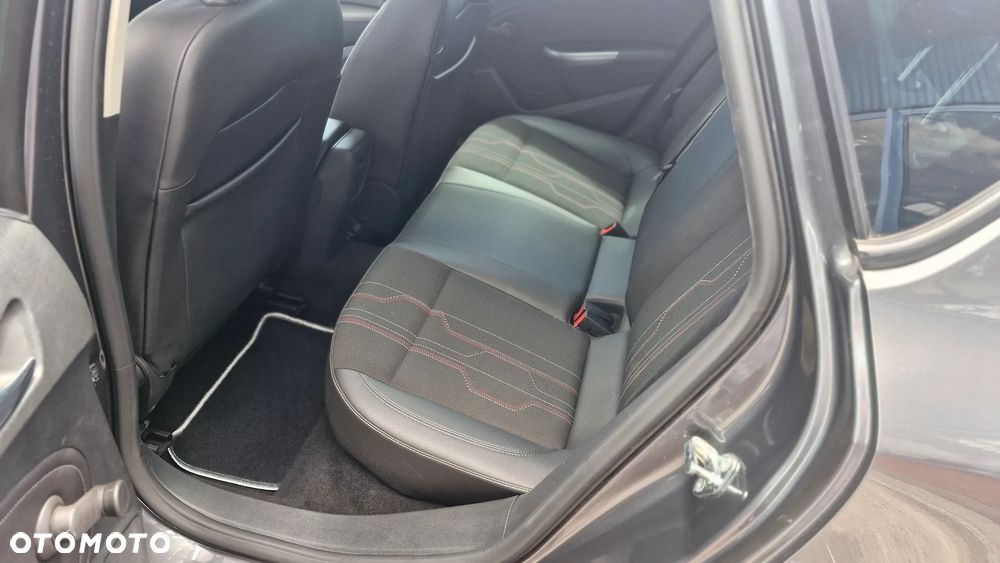Opel Astra - 13