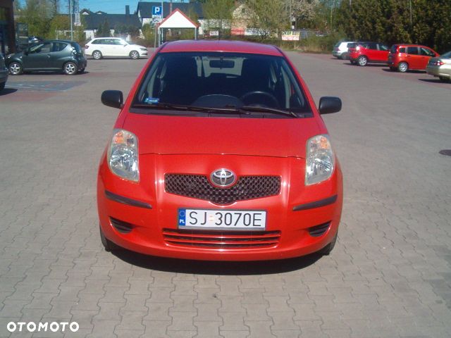 Toyota Yaris - 7