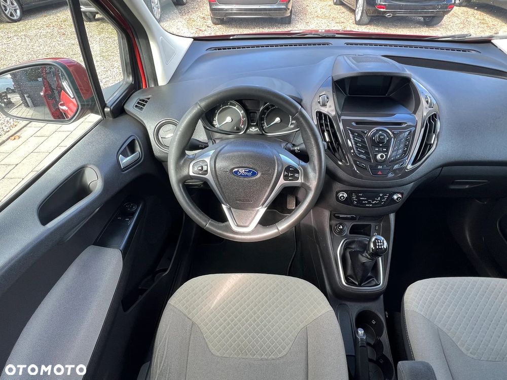 Ford Tourneo Courier 1.0 EcoBoost S&S Ambiente - 18