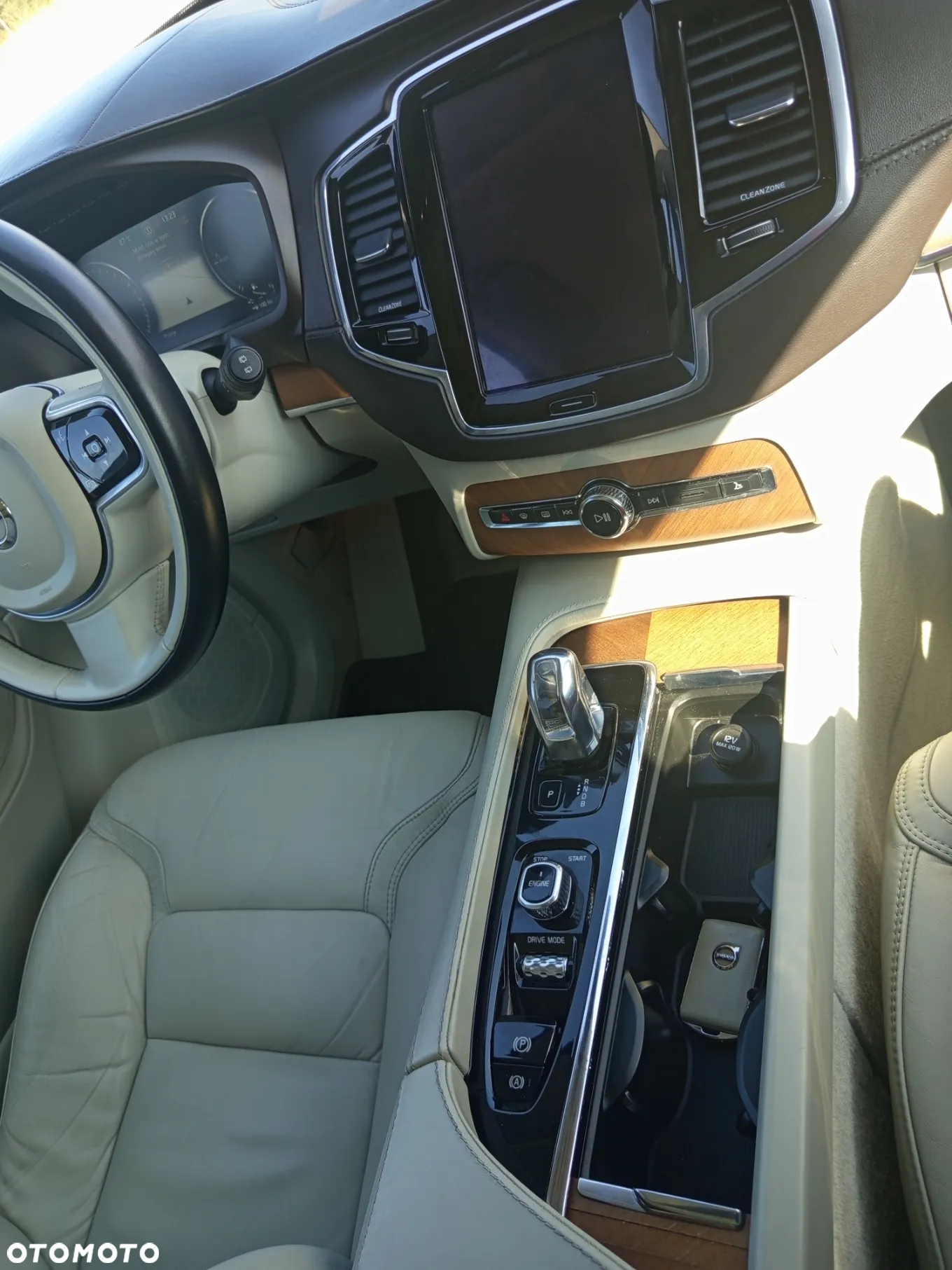 Volvo XC 90 T8 AWD Plug-In Hybrid Inscription 7os - 21