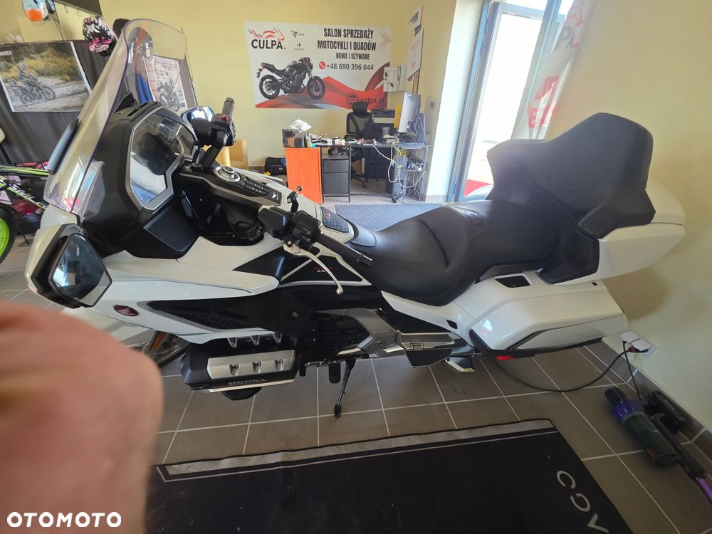 Honda GL - 3