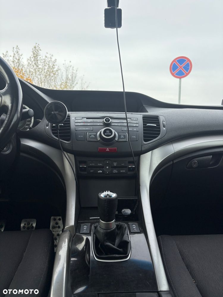 Honda Accord 2.0 Elegance - 16
