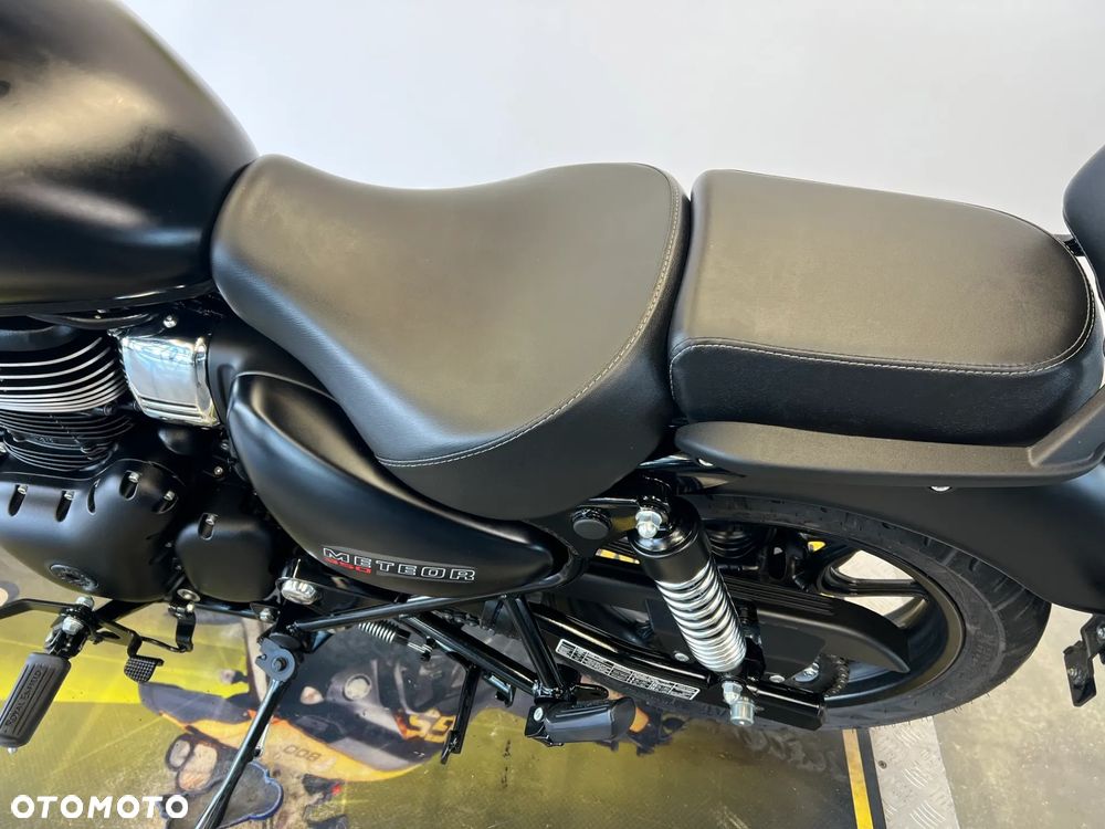 Royal Enfield Meteor - 17