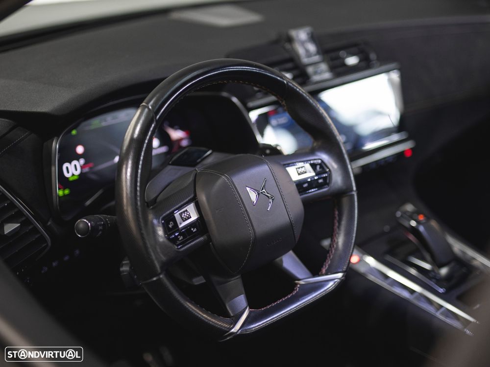 DS DS7 Crossback E-Tense Performance Line EAT8 - 20