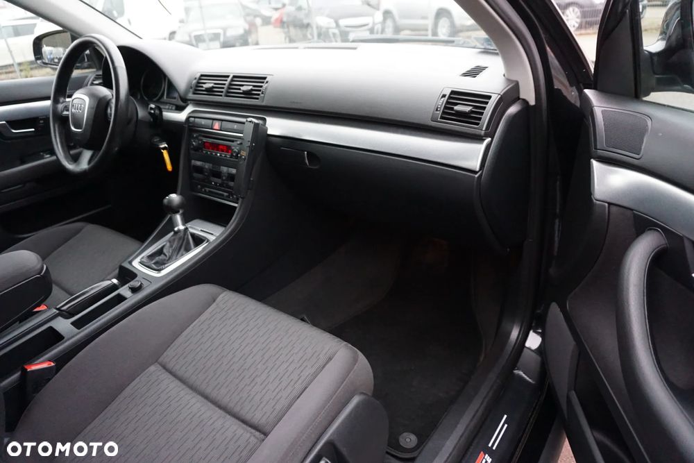 Audi A4 Limousine 2.0 TDI - 15