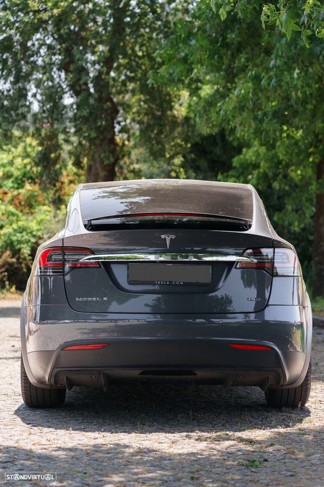Tesla Model X Standard Range - 3