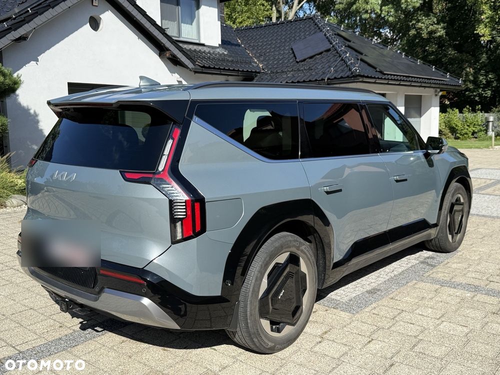 Kia EV9 99.8kWh Earth AWD - 2
