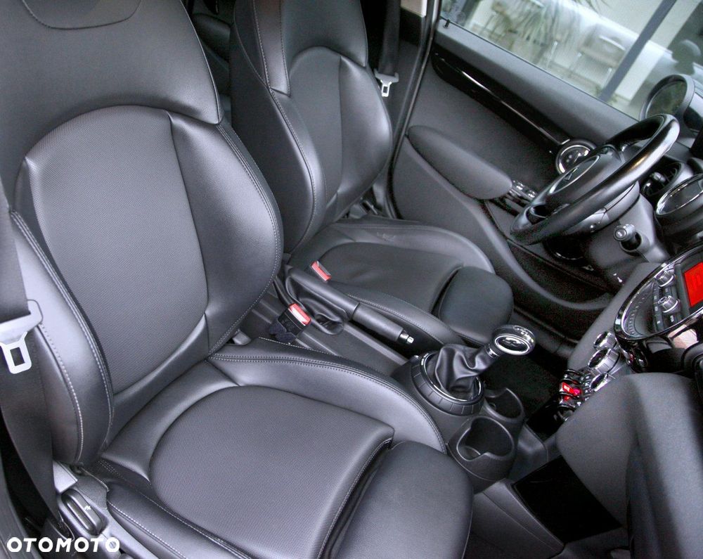 MINI Cooper S Sport-Aut - 16