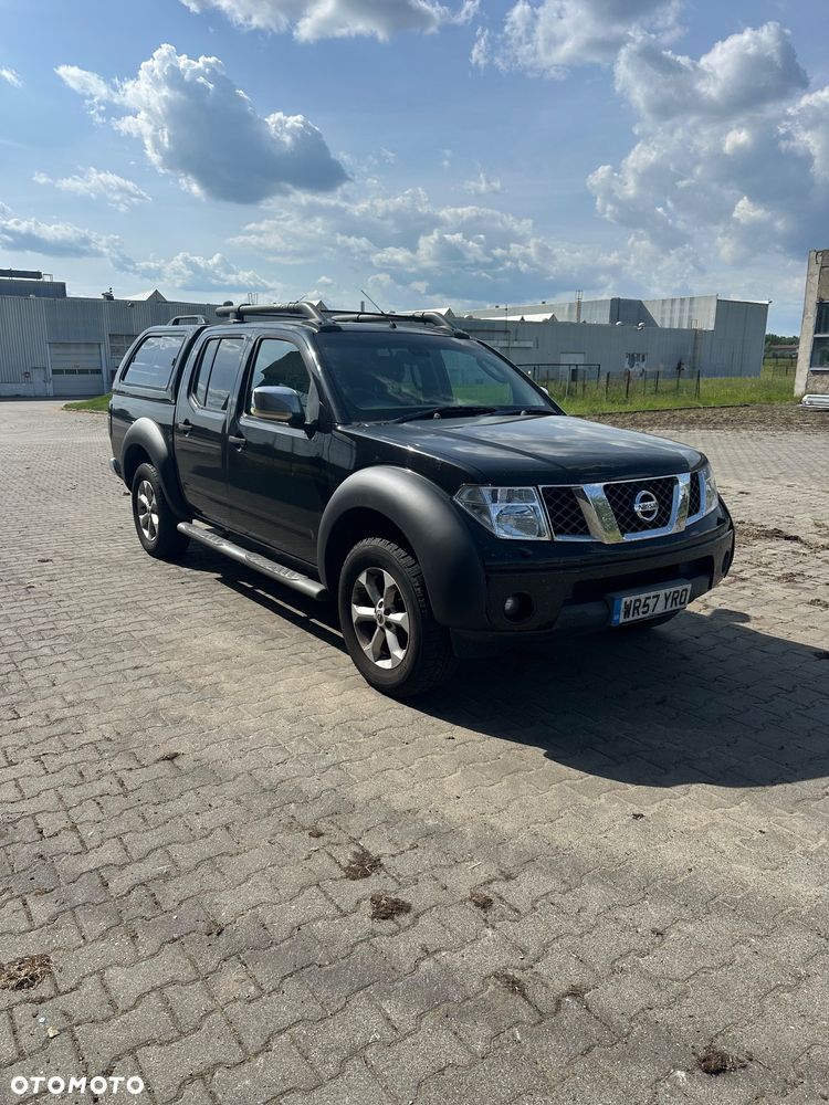Nissan Navara 2.5 D Platinum - 1