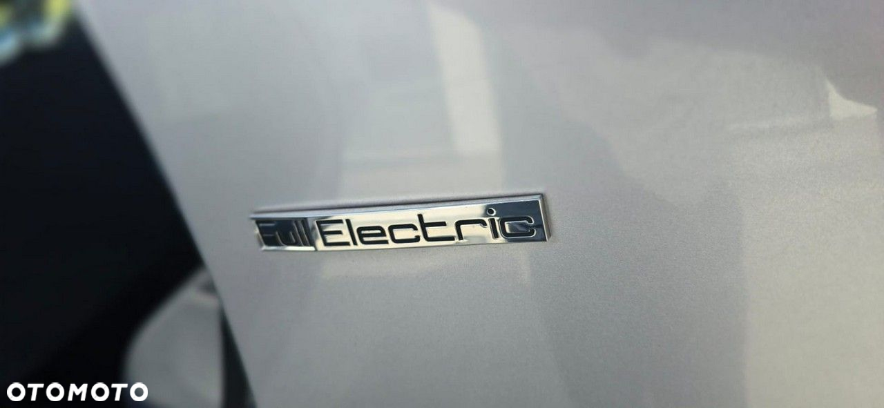 Peugeot Inny - 5