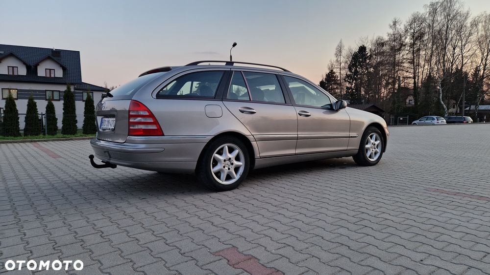 Mercedes-Benz Klasa C 200 Kompressor Automatik Elegance - 9