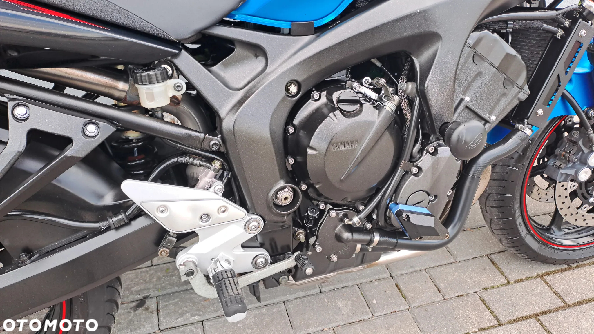 Yamaha FZ6 - 19