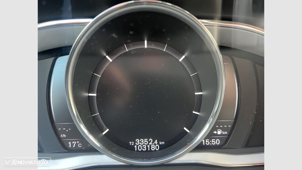 Volvo V60 2.4 D6 Momentum AWD Phev - 14