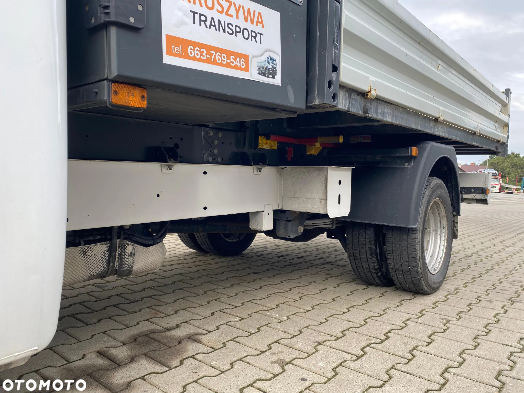 Renault MASTER Wywrotka ze skrzynią narzędziową - 19
