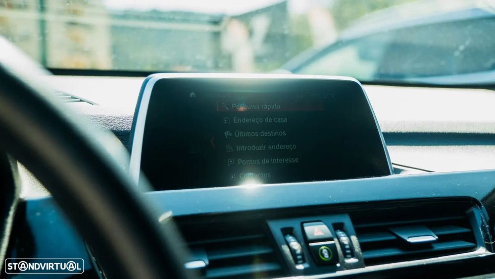 BMW X1 sDrive18d Sport Line - 22