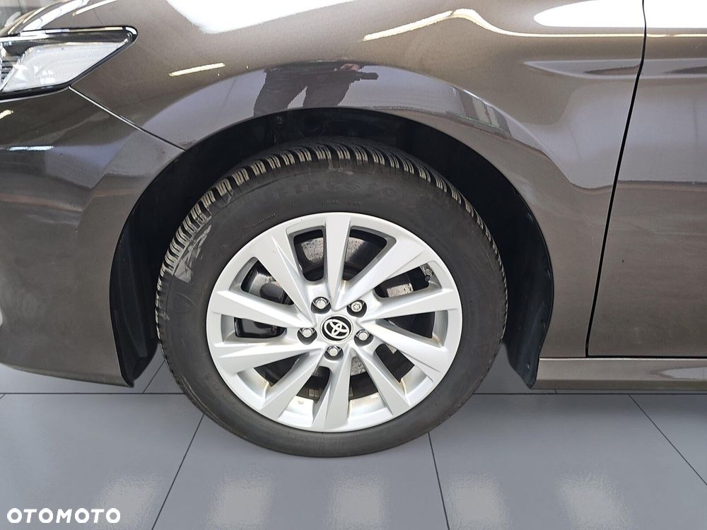 Toyota Camry 2.5 Hybrid Comfort CVT - 34